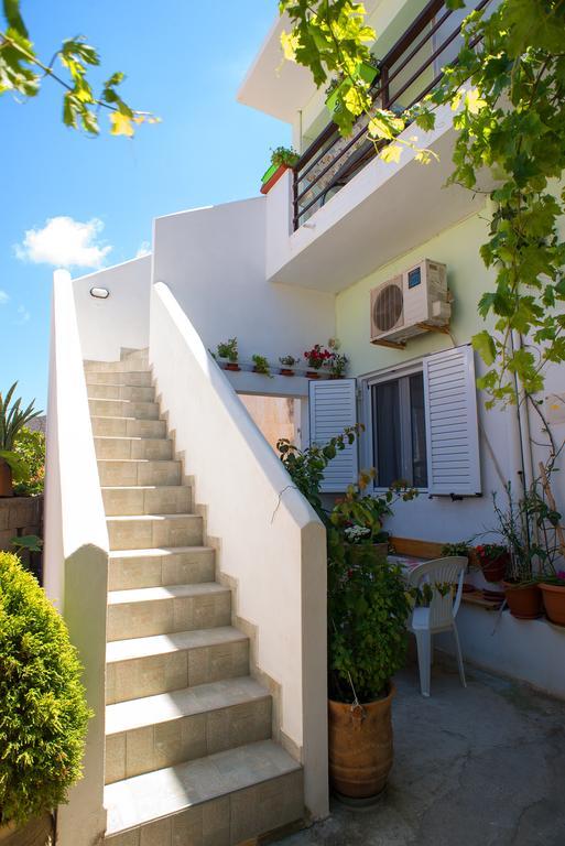 Katerina Rooms & Studios Palekastro Luaran gambar