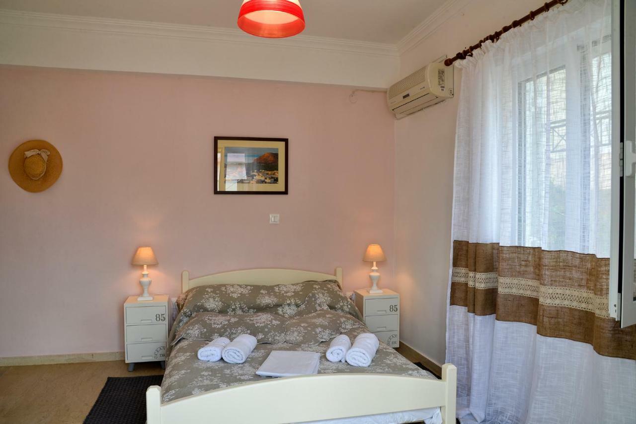 Katerina Rooms & Studios Palekastro Luaran gambar