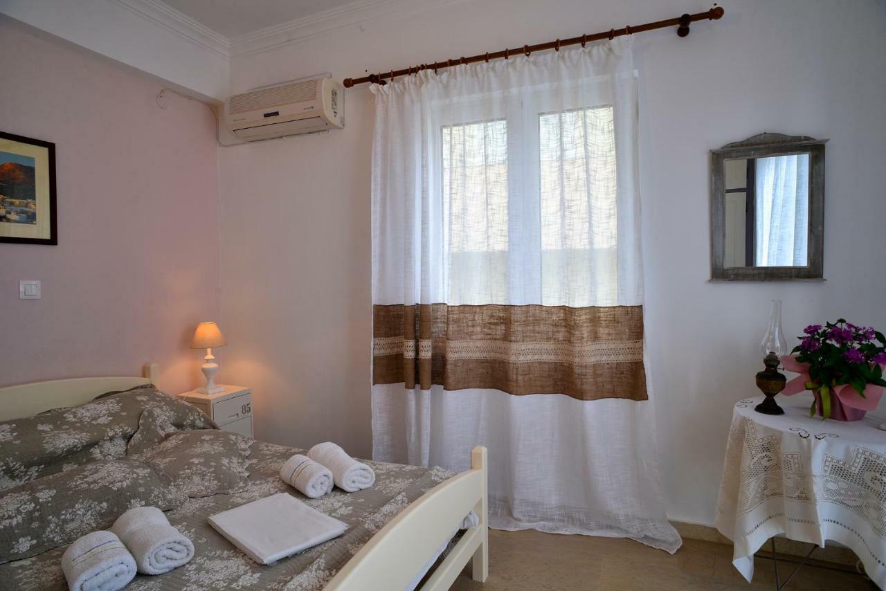 Katerina Rooms & Studios Palekastro Luaran gambar