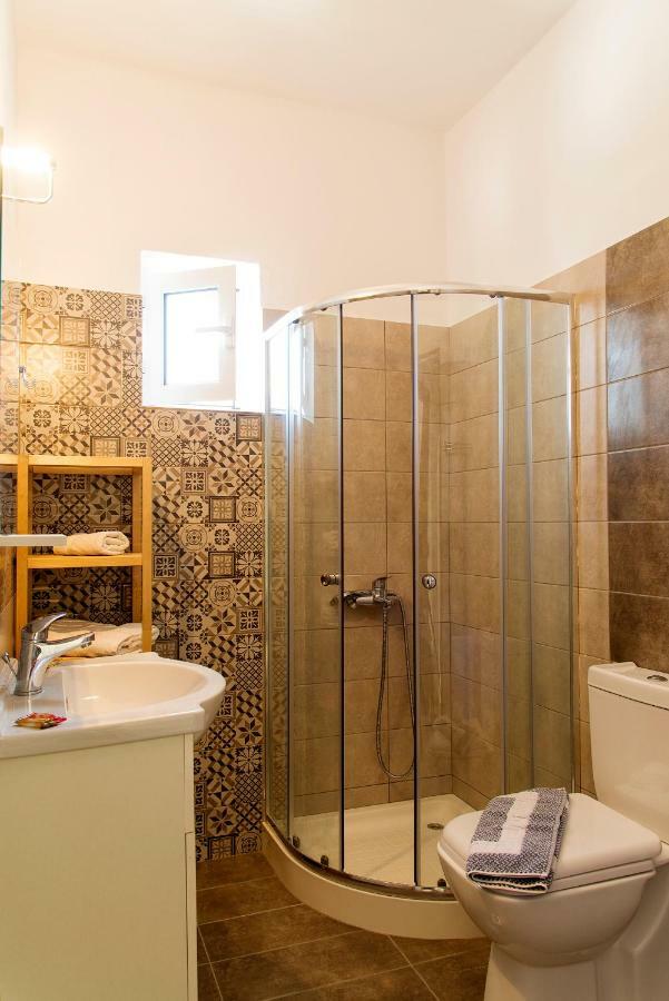 Katerina Rooms & Studios Palekastro Luaran gambar
